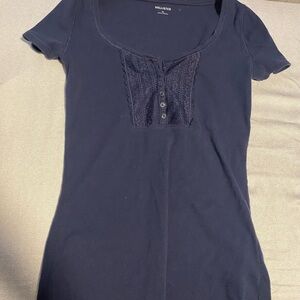 Hollister short-sleeve navy blue henley top with lace detail Babydoll Y2k Style